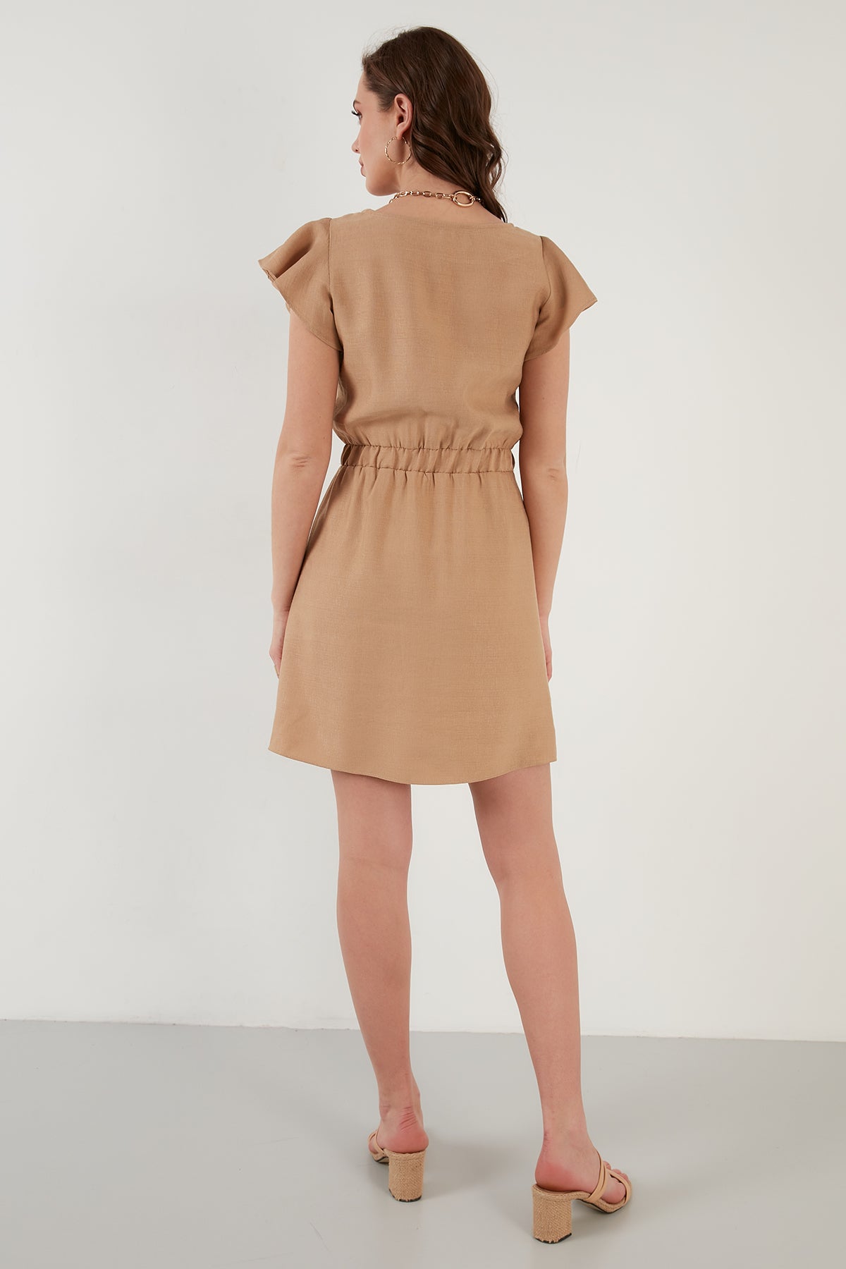 Lela Pamuklu Belden Bağlama Detaylı Mini Bayan Elbise 6052101 BEJ